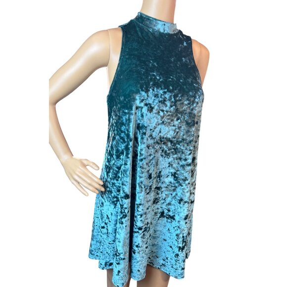 Deep Sea Green Sleeveless Swing Dress in Crushed Velvet - Picture 2 of 5